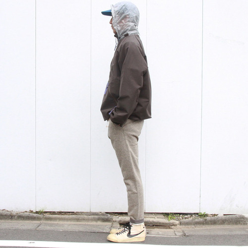 Brown by 2-tacs のスウェットパンツ